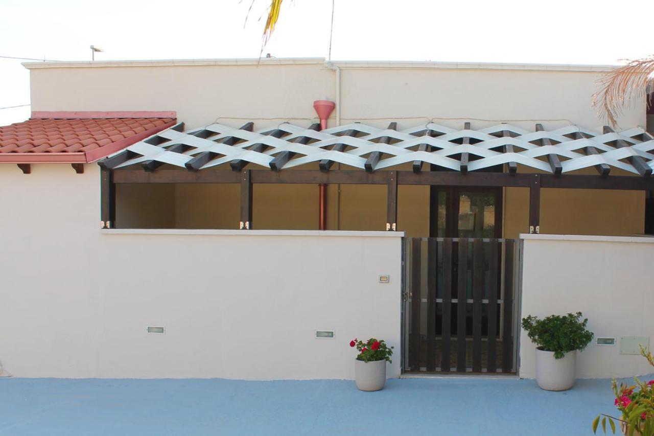 Casa Vacanze Natali-Stella Porto Cesareo Exteriör bild